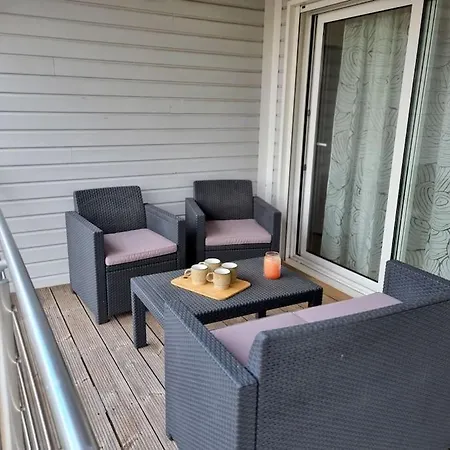 Piscine Chauffee Proche 10pp La Cabane De Lalie